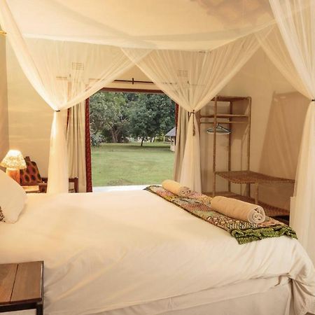 Marula Lodge Mfuwe Kültér fotó